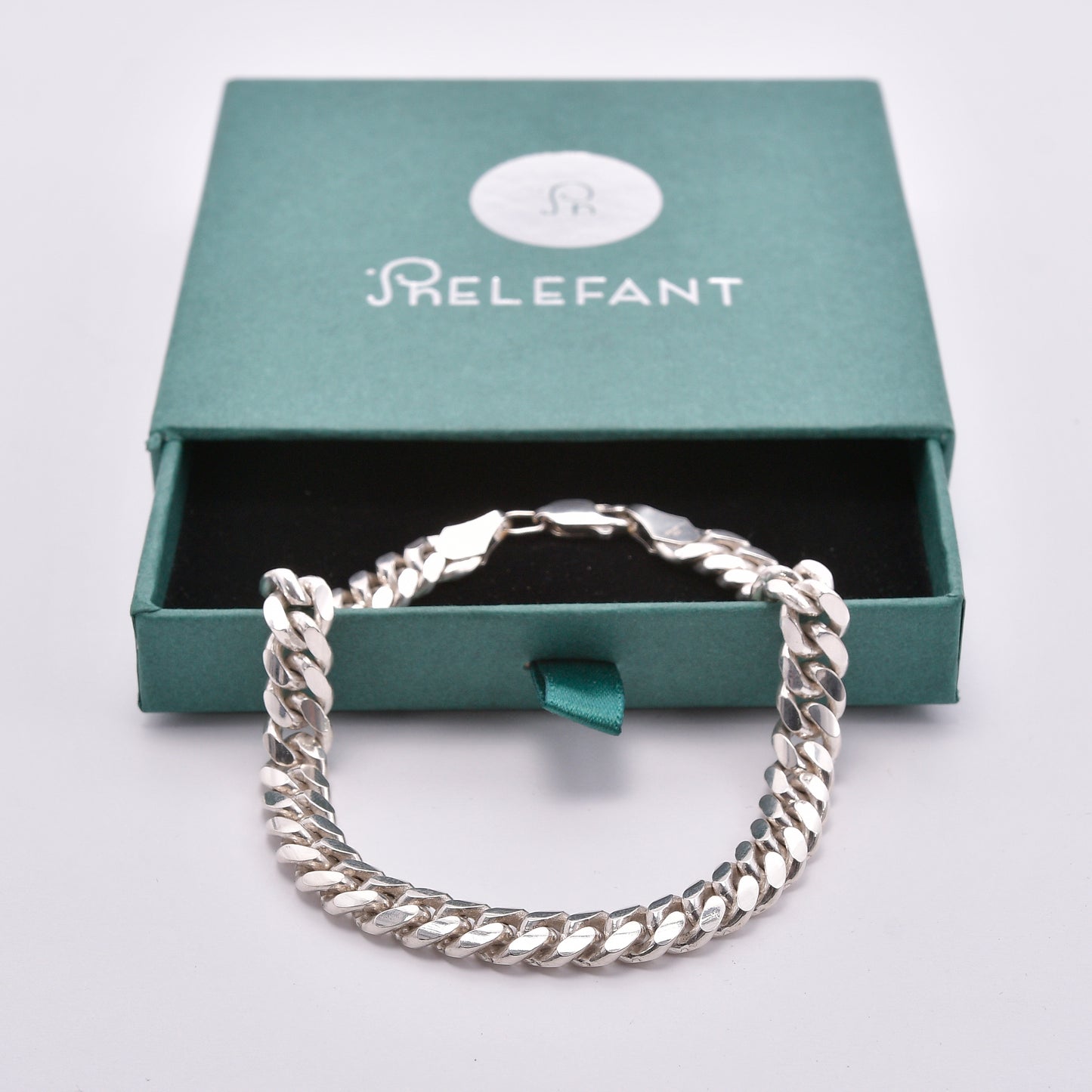 Closed Link Man Bracelet