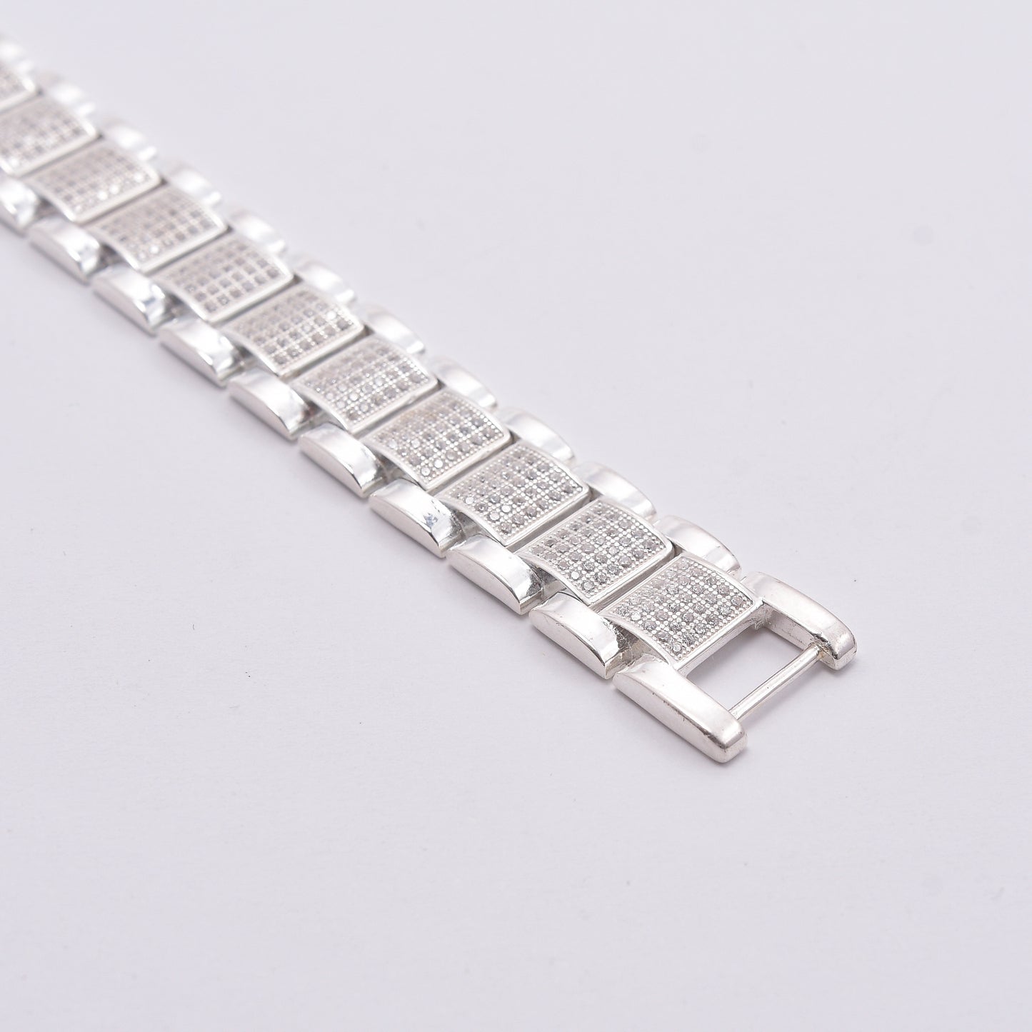 Brilliant Woman Bracelet